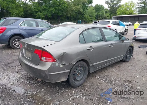 2008 Honda Civic Lx z USA, uszkodzony, nr VIN 1HGFA165X8L023698